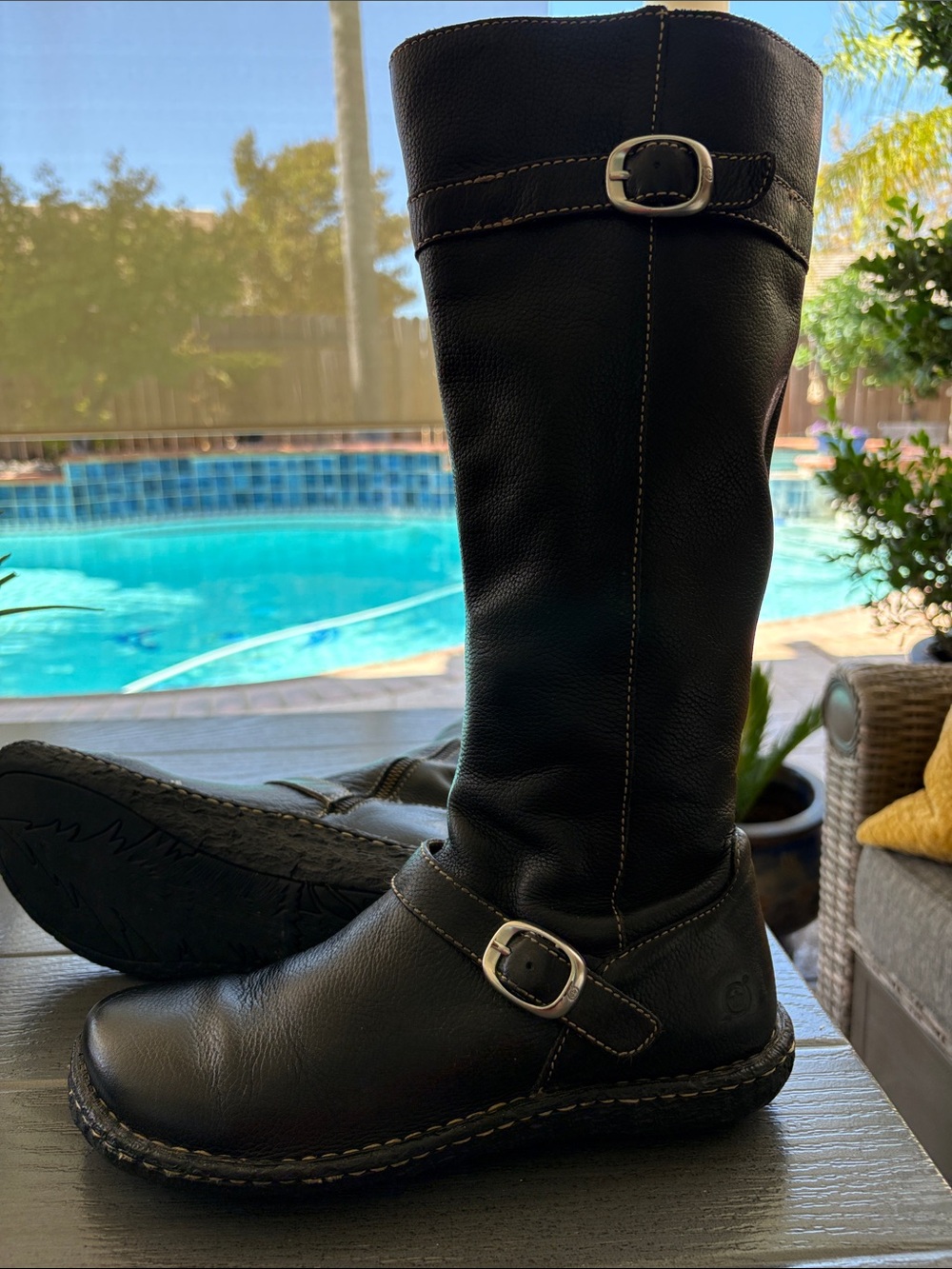 Born boots
